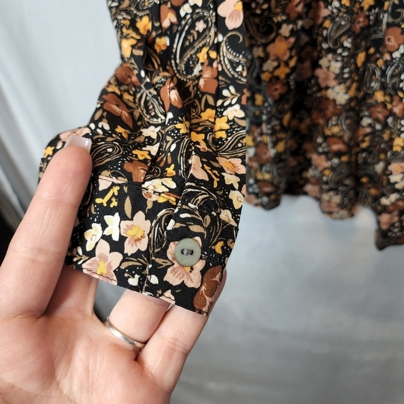 J. Jill flowy blouse - Picture 7 of 9